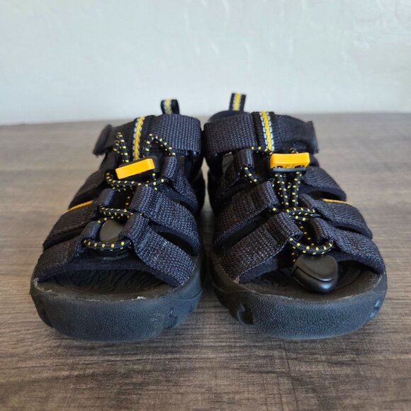 Keen Newport H2 Water Sandals Black/Yellow Sz Toddler's 8 Adjustable Waterproof - Picture 2 of 10